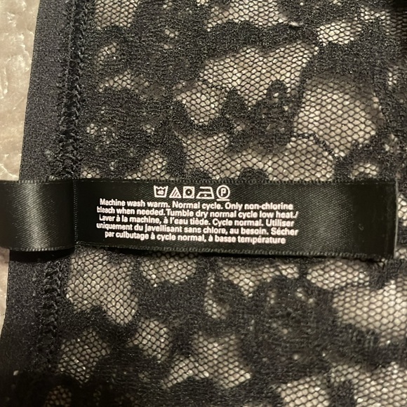 Victoria’s Secret XL Hiphuggers. - Picture 5 of 11